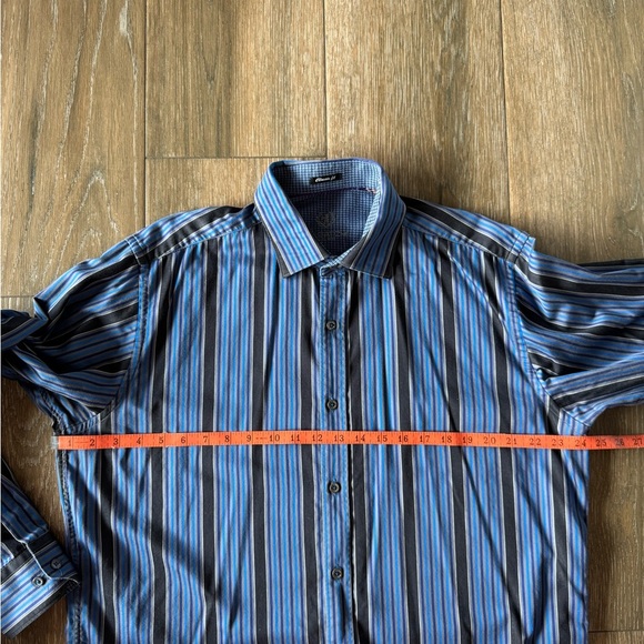Bugatchi Uomo black/blue striped men’s button front shirt size medium - Picture 2 of 9